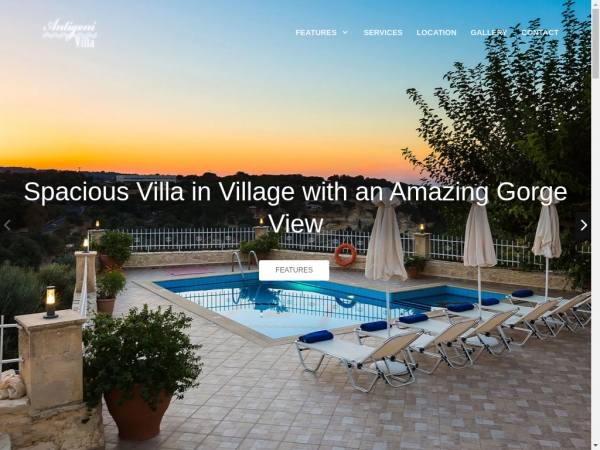 antigonivillas.com